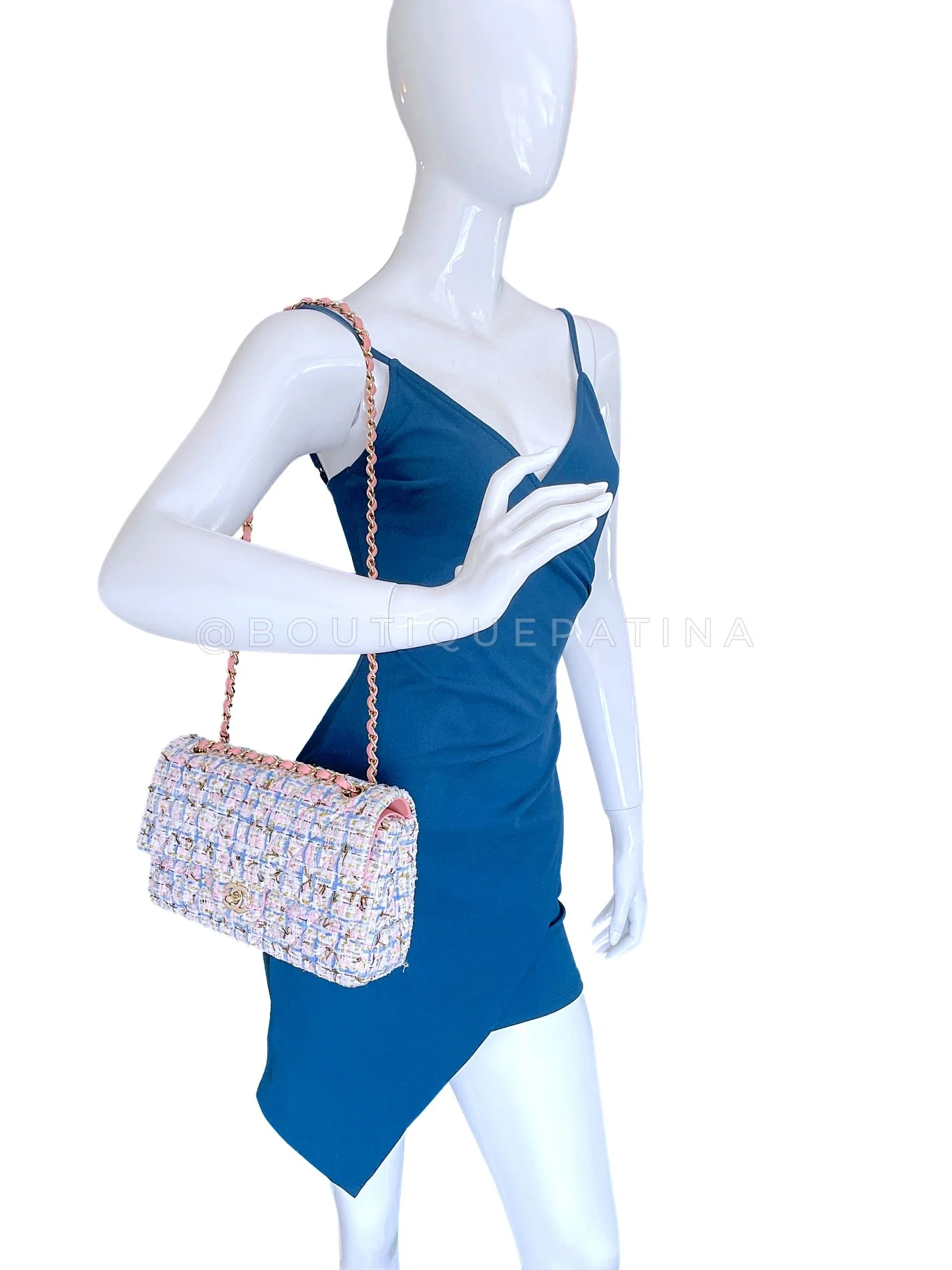 Chanel Pink Boucle Tweed Medium Classic Double Flap Bag 19C GHW HQ0 - Image 15