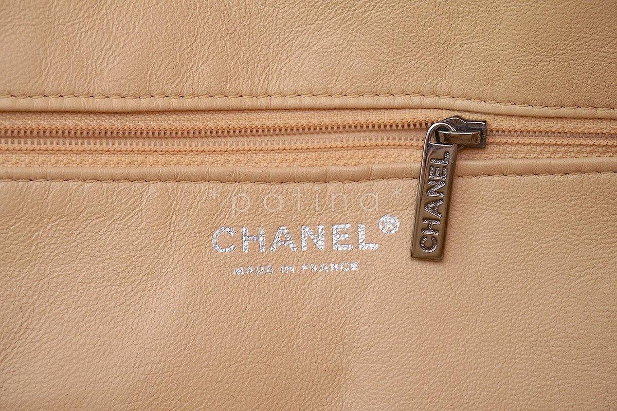 Chanel Red Large Luxury Ligne Soft Calfskin Tote Bag - Image 10