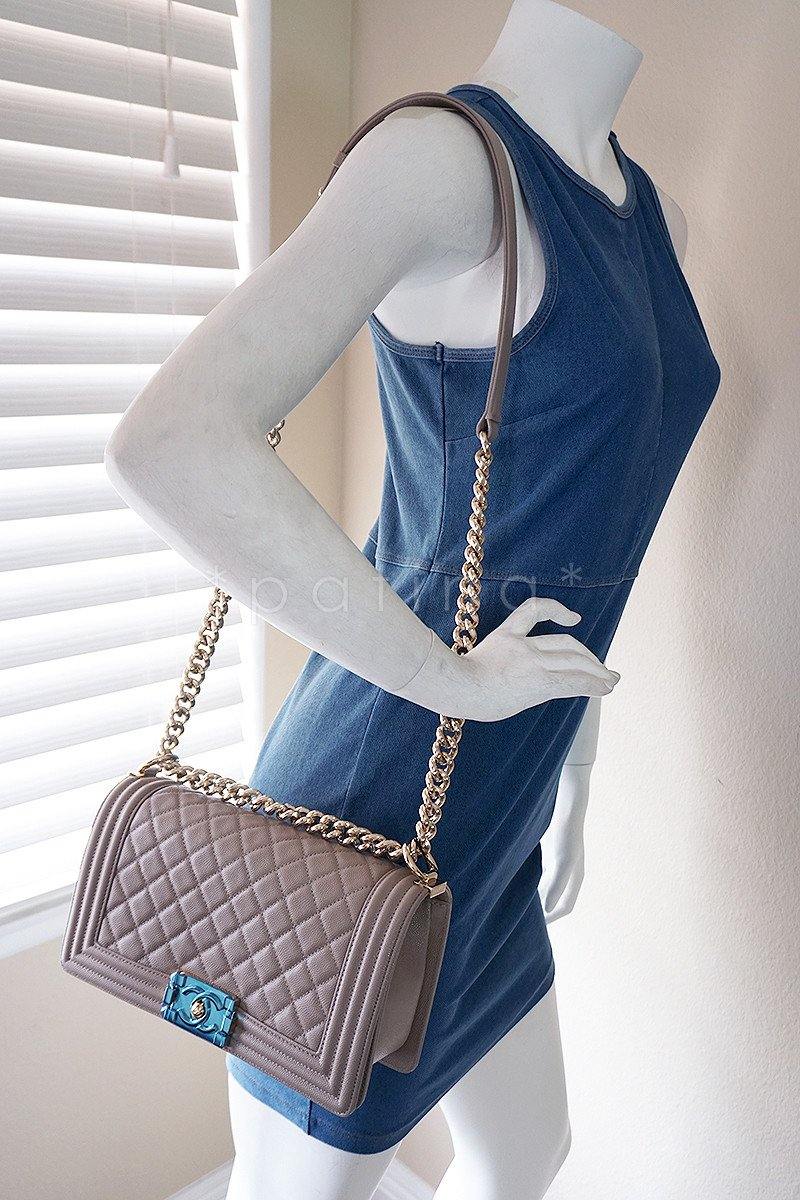 Chanel Taupe Nude Le Boy Classic Flap, Medium Caviar Bag - Image 14
