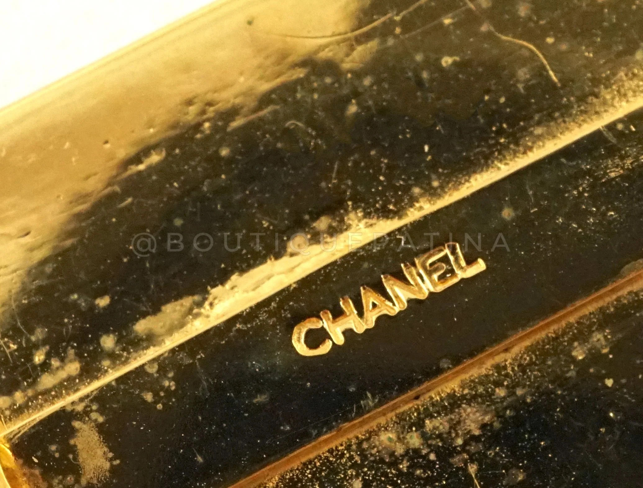 Chanel Vintage 1980s Name Plate Brooch Gold Plated - Image 3