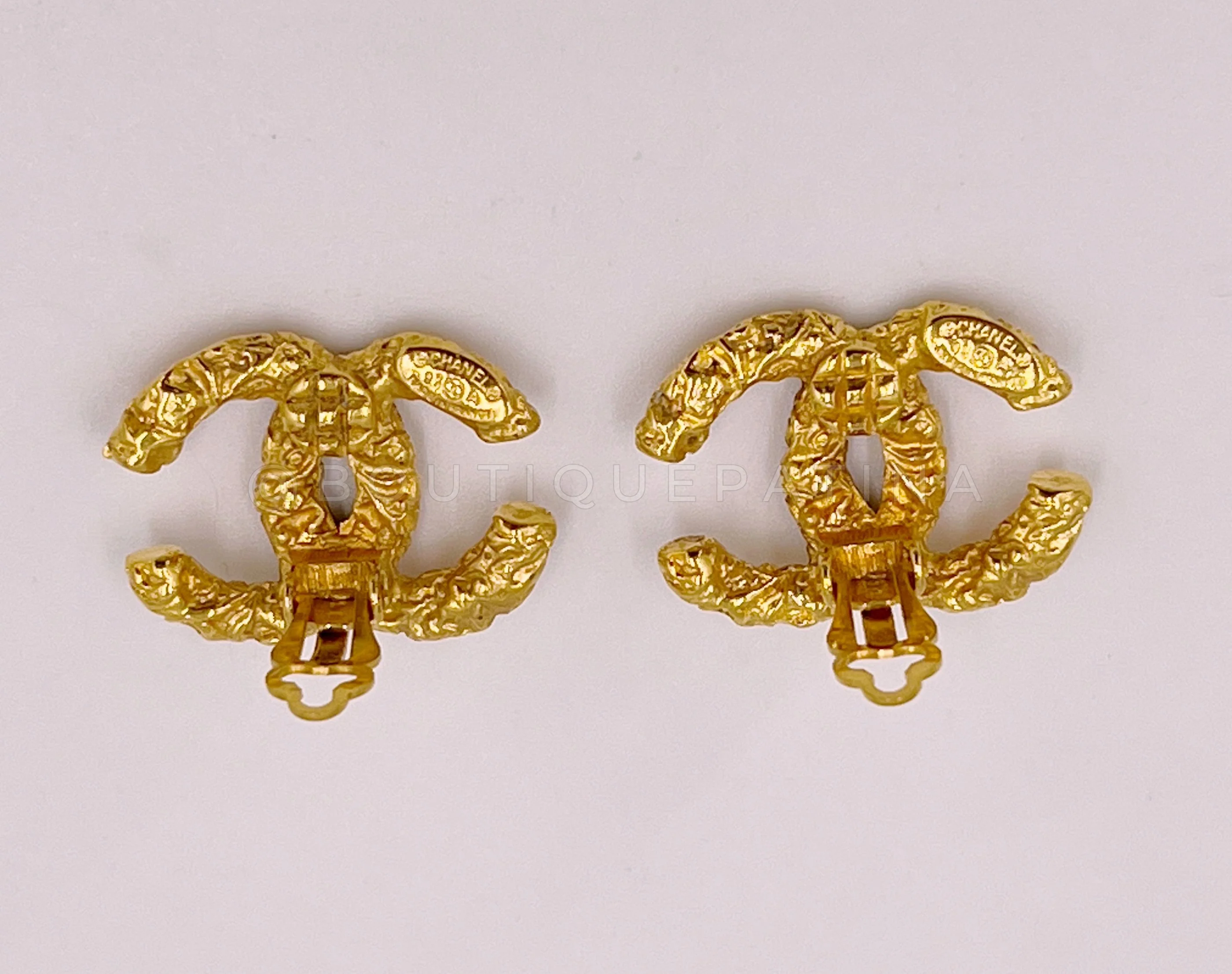 Chanel Vintage 93A CC Logo Stud Earrings - Image 2
