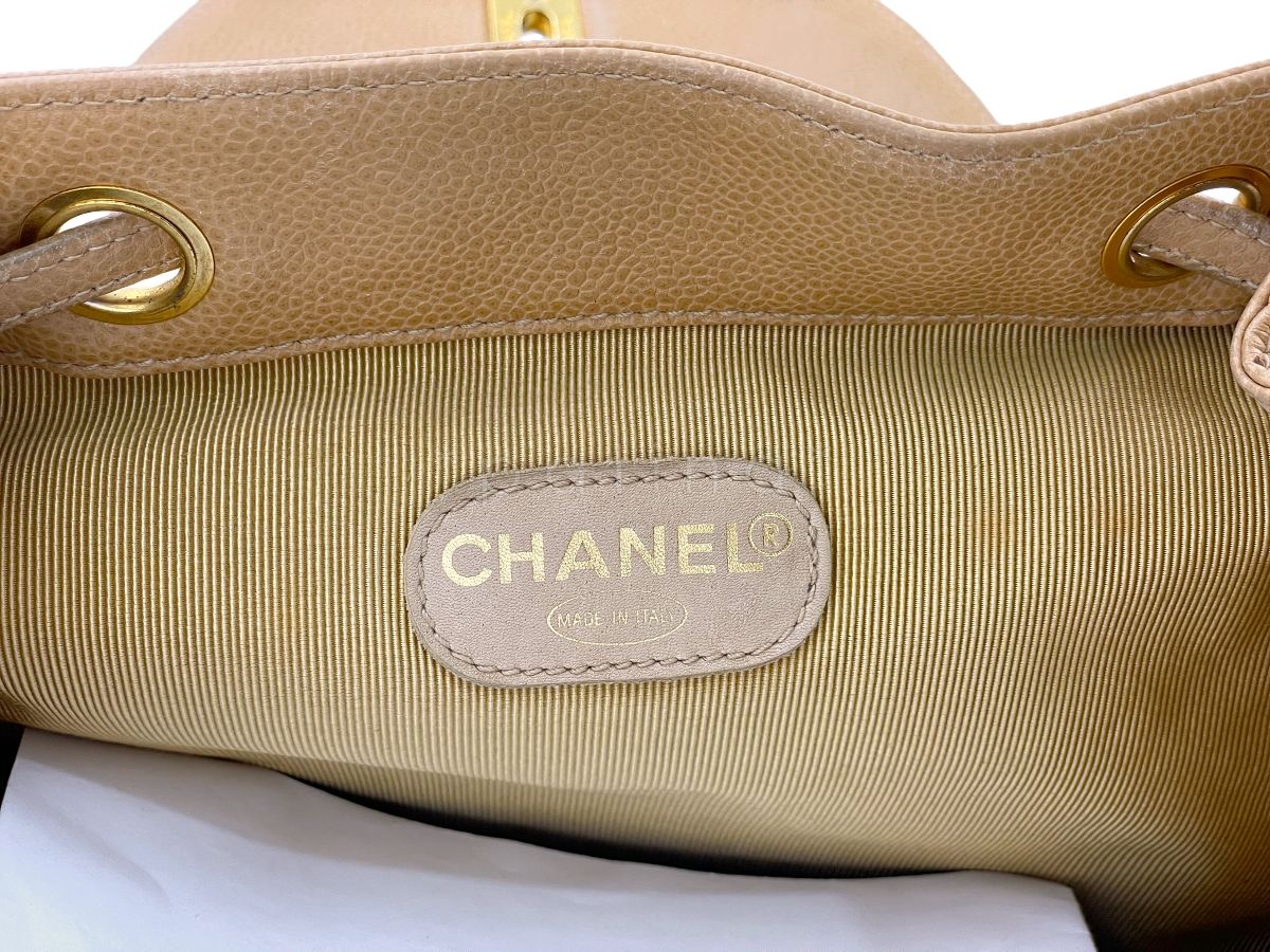 Chanel Vintage Beige Caviar Backpack Bag 24k GHW - Image 10