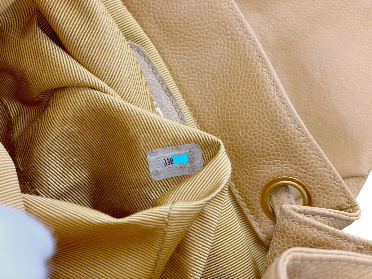 Chanel Vintage Beige Caviar Backpack Bag 24k GHW - Image 11