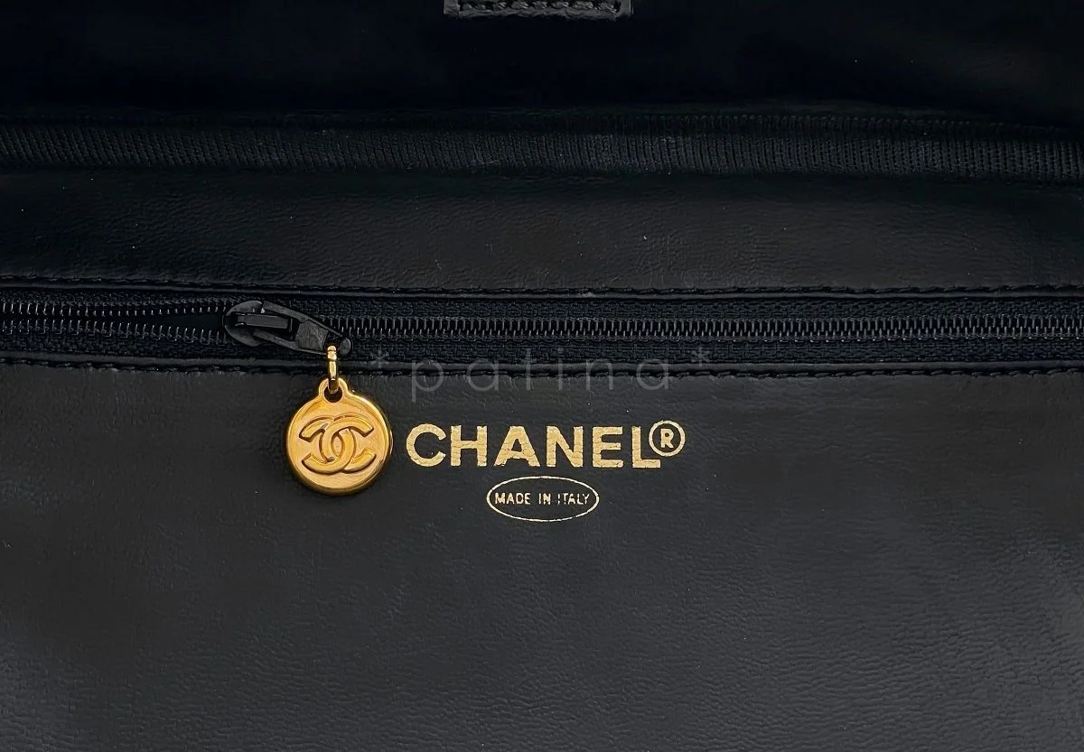 Chanel Vintage Black Caviar "Lunch Box" Vanity Timeless Logo Bag - Image 12