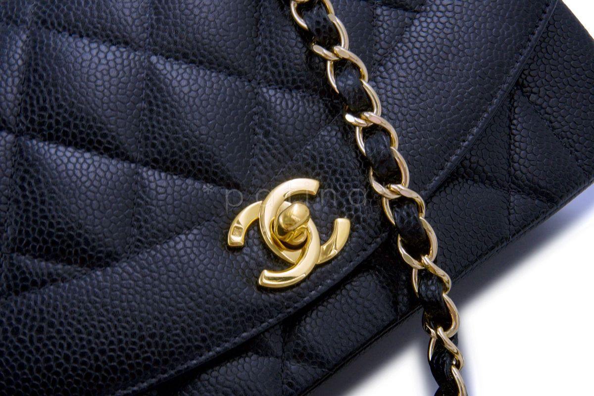 Chanel Vintage Black Caviar Small Classic Diana Flap Bag 24k GHW - Image 8
