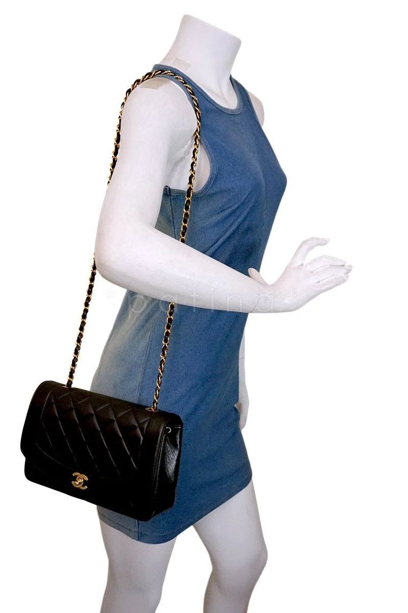 Chanel Vintage Black Lambskin Medium Diana Flap Bag - Image 15