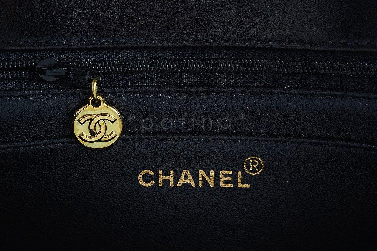 Chanel Vintage Black Patent Quilted Classic "Diana" Shoulder Flap Bag 24k gold plated - Image 11