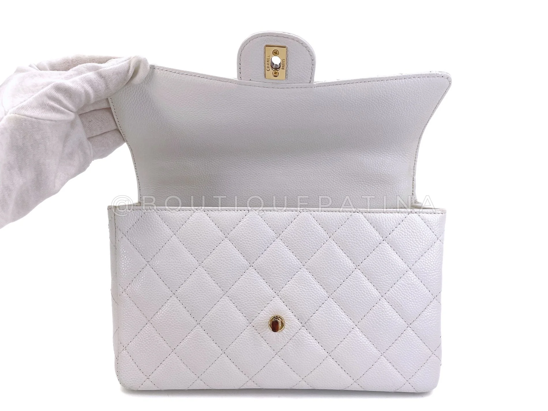 Chanel 1999 Vintage White Caviar Medium Classic Flap Bag "Wooden" HW SZZ - Image 8