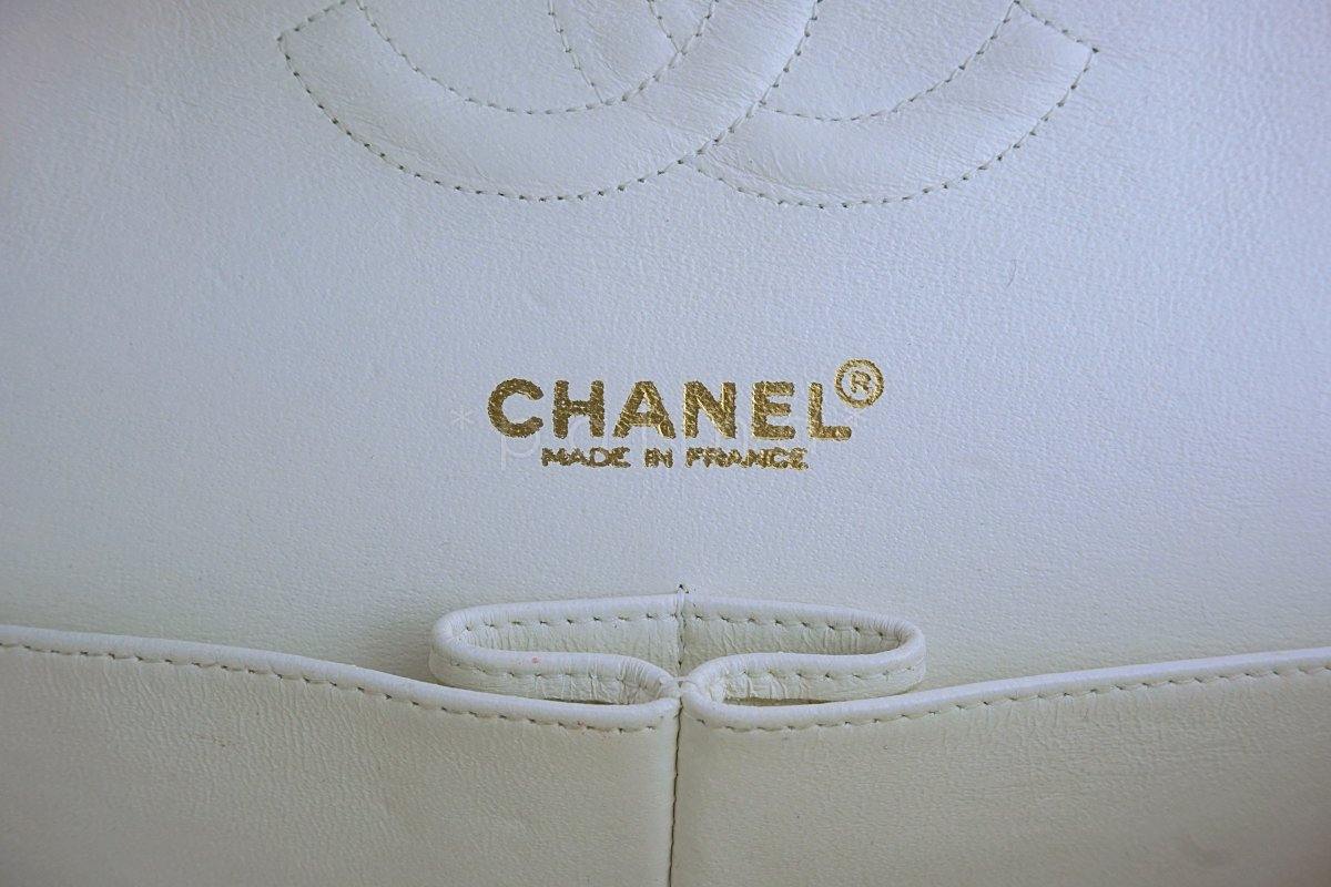 Chanel White Caviar Medium Classic 2.55 Double Flap Bag 18k GHW - Image 11