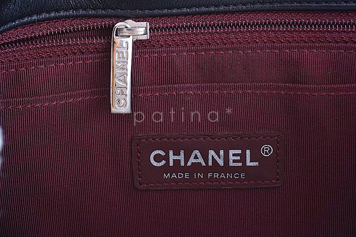 Chanel Black Glossy Patent Quilted Classic Label Flap Bag - Image 11