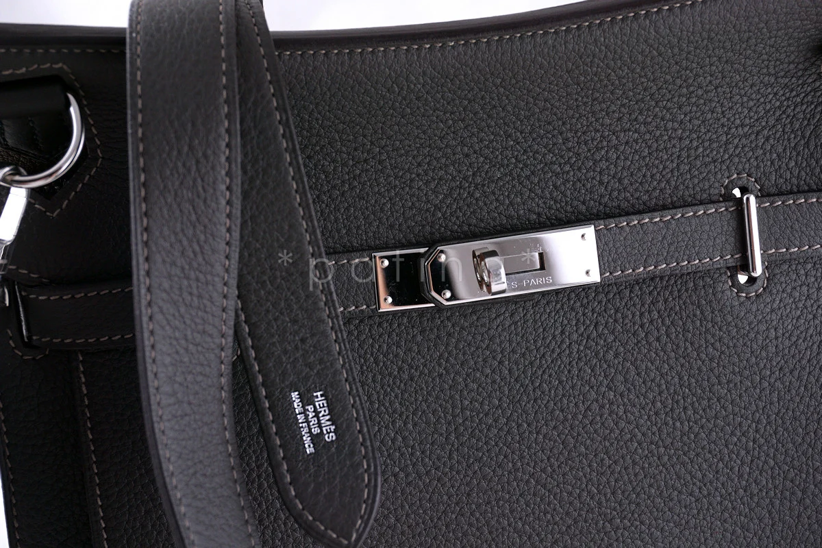 Hermes 28cm Jypsiere Graphite Etoupe 2 Tone Clemence Messenger Bag - Image 7