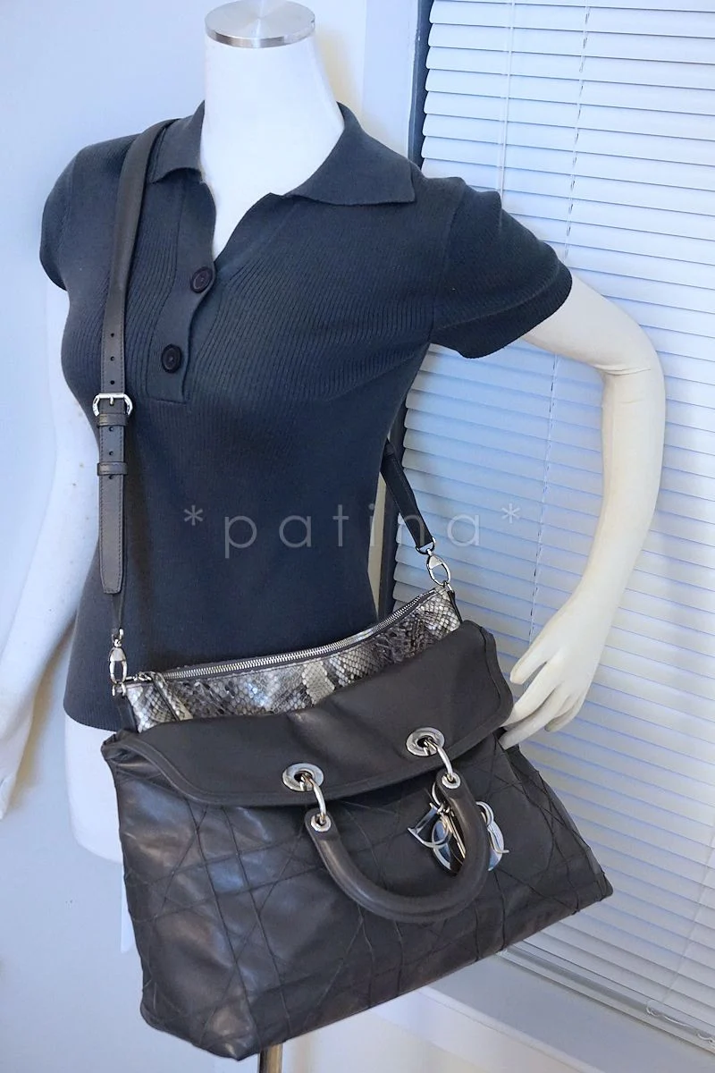Limited Christian Dior Large Granville Python Gris Fonce Gray Messenger Tote Bag - Image 15