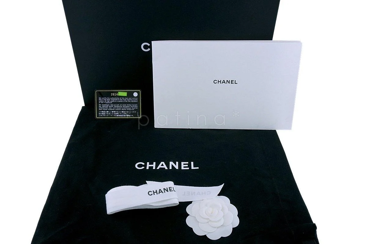 New 18A Chanel Navy Chevron Caviar Coco Lizard Handle Flap Bag - Image 12
