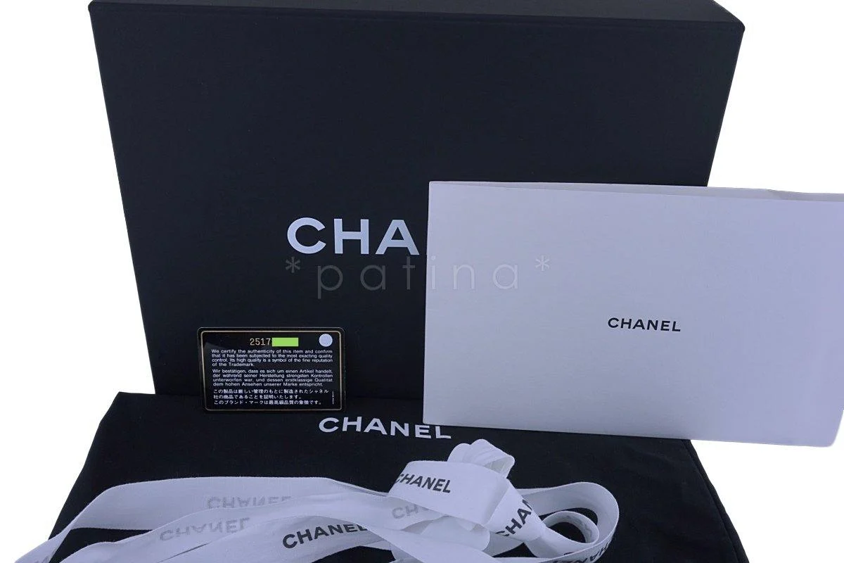 New 18C Chanel So Black Boy Classic Medium Flap Calfskin Bag - Image 13