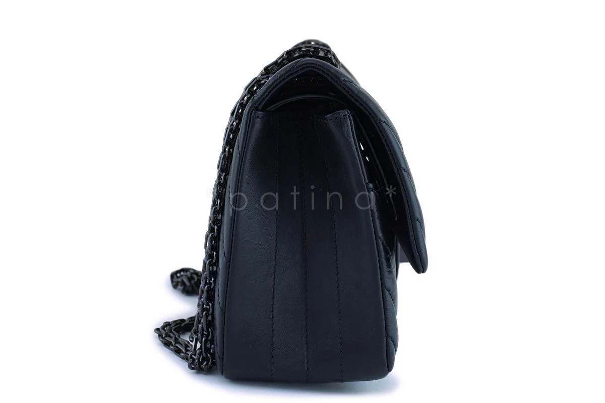 NIB 18K Chanel So Black Chevron Reissue 225 2.55 Classic Double Flap Bag - Image 4