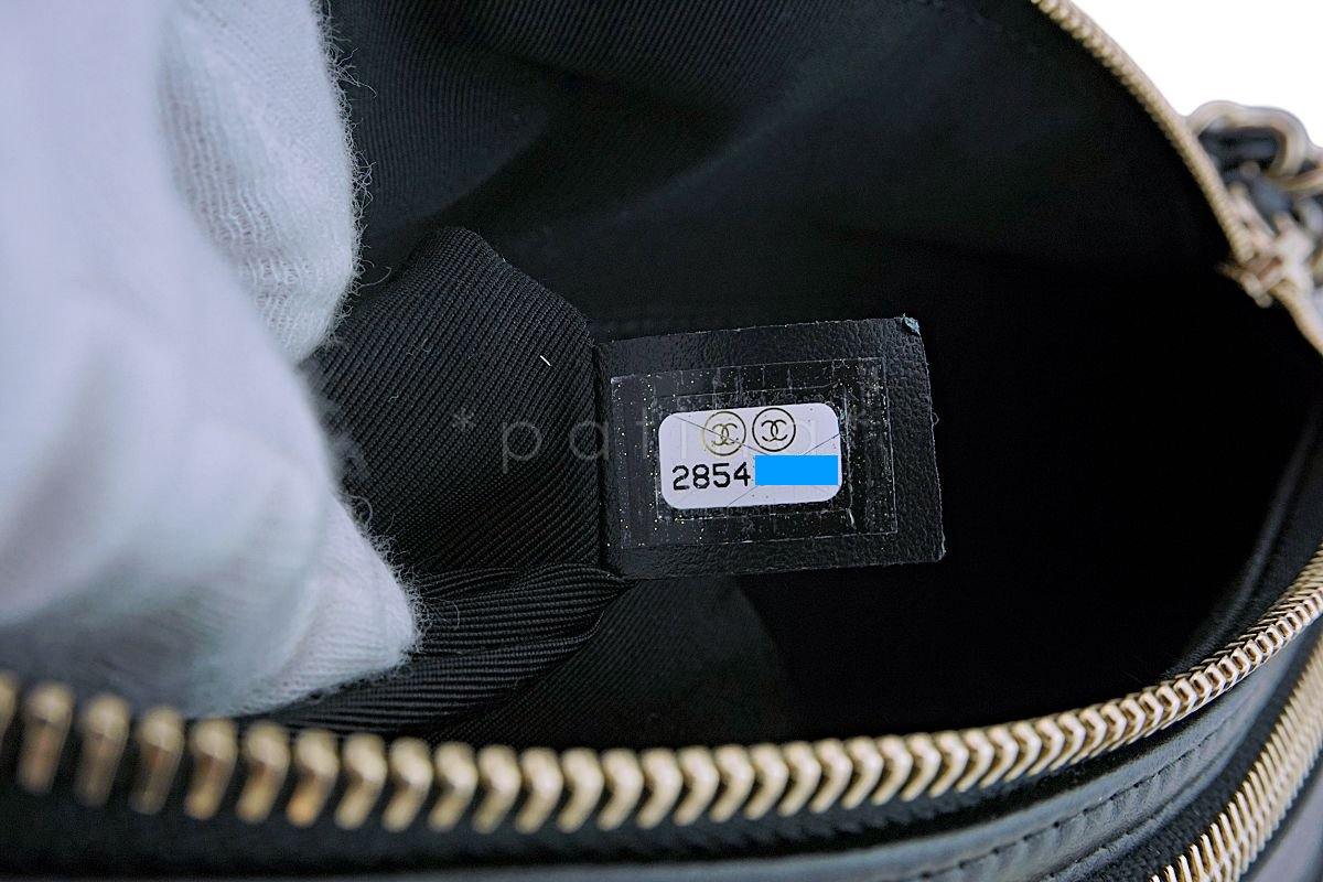 NIB 19K Chanel Black Aged Calfskin Pocket Fanny Pack Waist Bag Coin Purse - Image 8