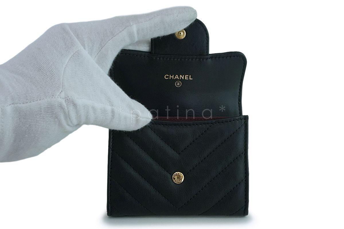 NIB 19P Chanel Black Reissue Chevron XL Card Case GHW - Image 4