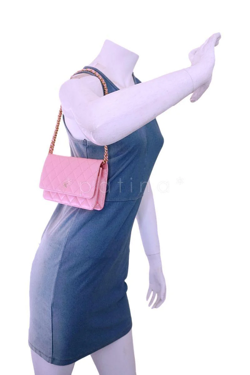 NIB 19S Chanel Iridescent Pearly Pink Classic Wallet on Chain WOC Flap Bag GHW - Image 15