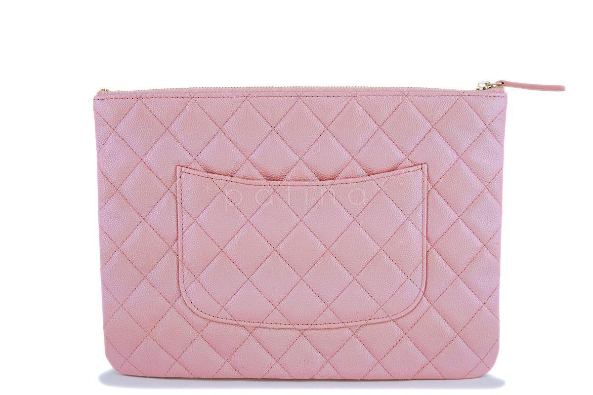 NIB 19S Chanel Iridescent Pink Pearly CC Medium O Case Clutch Bag - Image 2