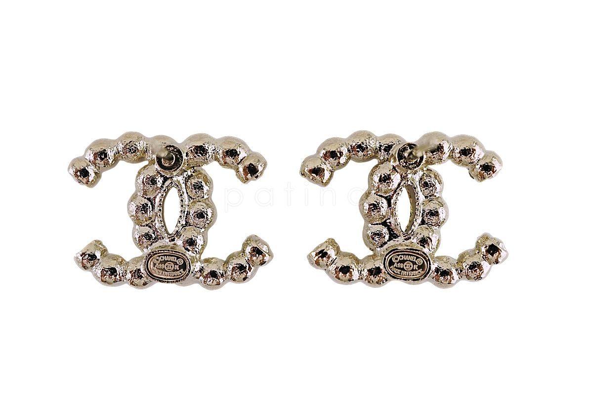 NIB Chanel 19K Pearl Crystal Gold Stud Earrings AB2434 - Image 3