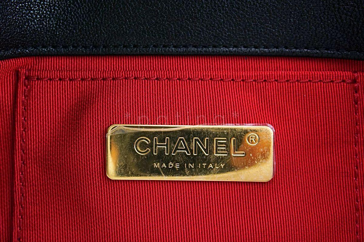 NIB Chanel 20C Black Lambskin Chanel 19 Fanny Pack Belt Bag Limited - Image 10