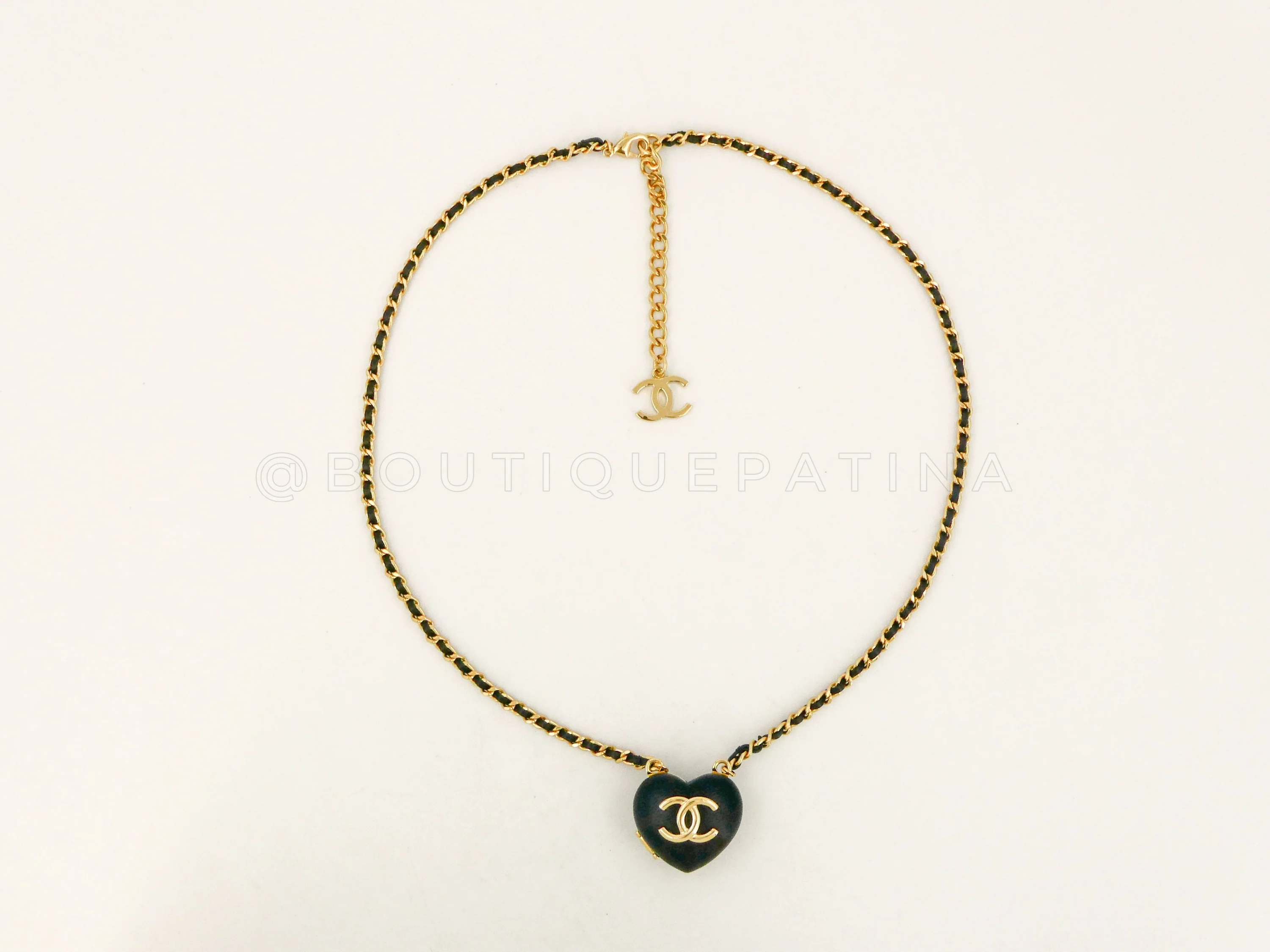 NIB Chanel 22K Black Leather Heart Mirror Locket Woven Chain Necklace JA6 - Image 3