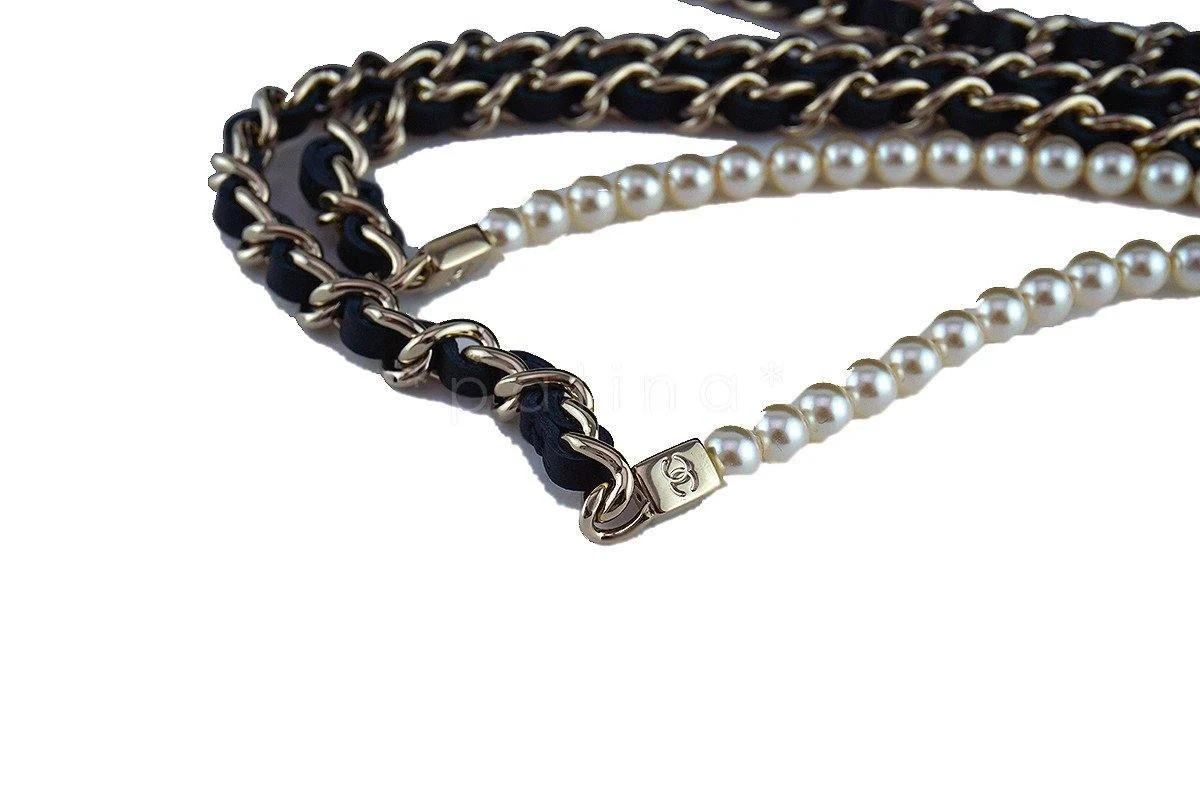 NIB Chanel Black Rare Fantasy Pearls Wallet on Chain WOC Flap Bag - Image 6