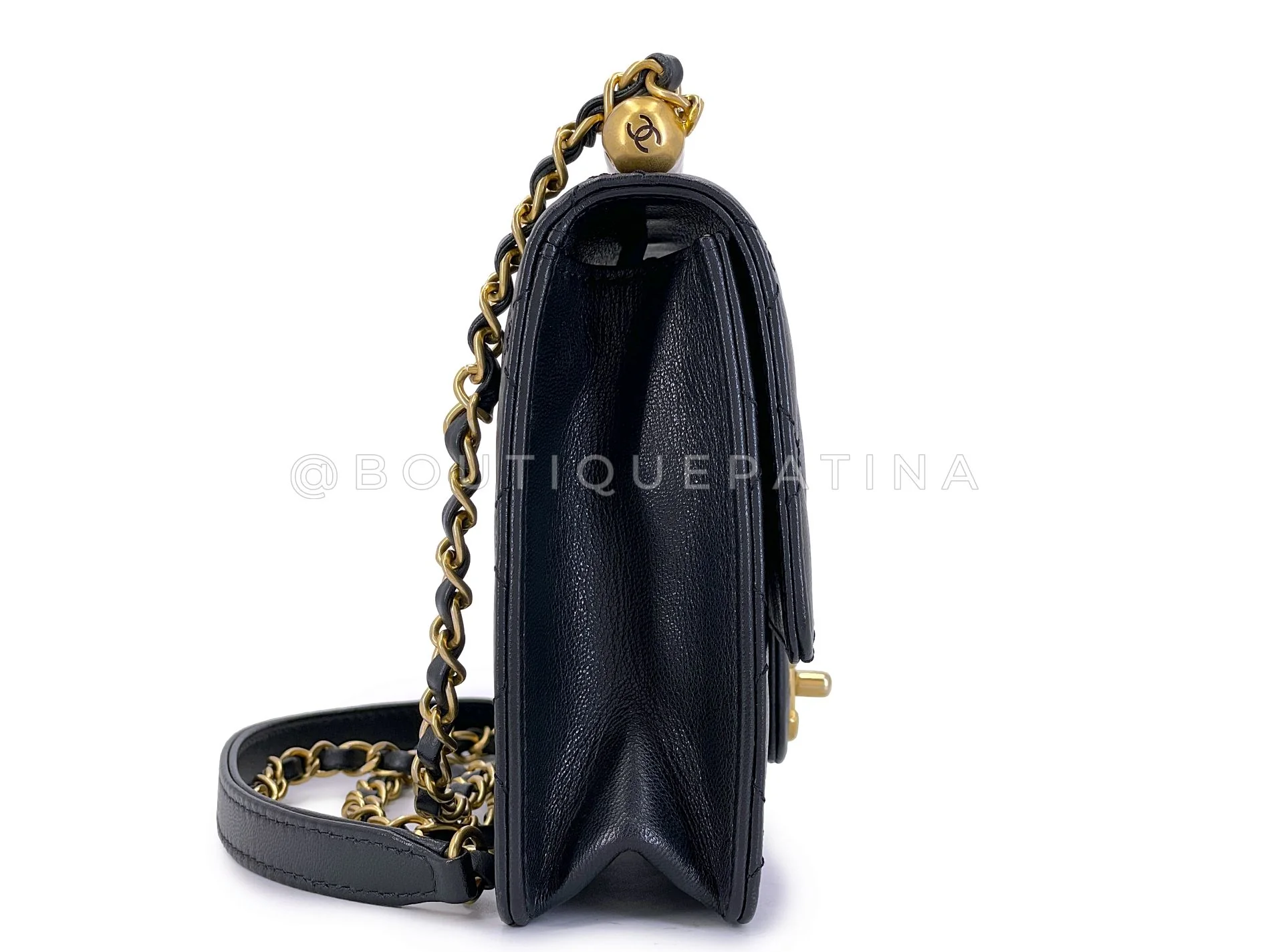 Pristine 19S Chanel Chic Pearls Quilted Flap Bag Black GHW DJ9 - Image 4
