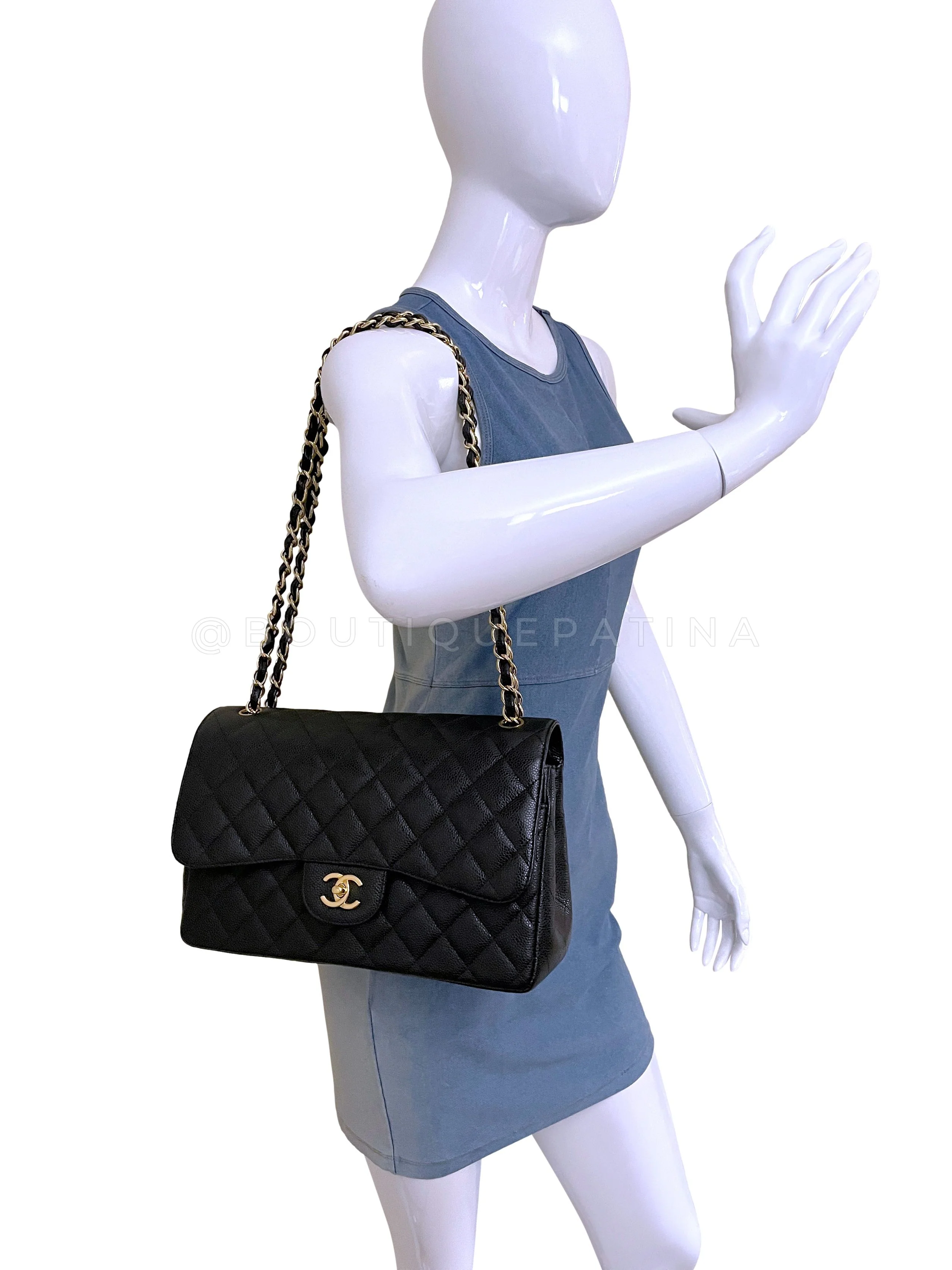 Pristine Chanel Black Caviar Jumbo Classic Double Flap Bag GHW - Image 14